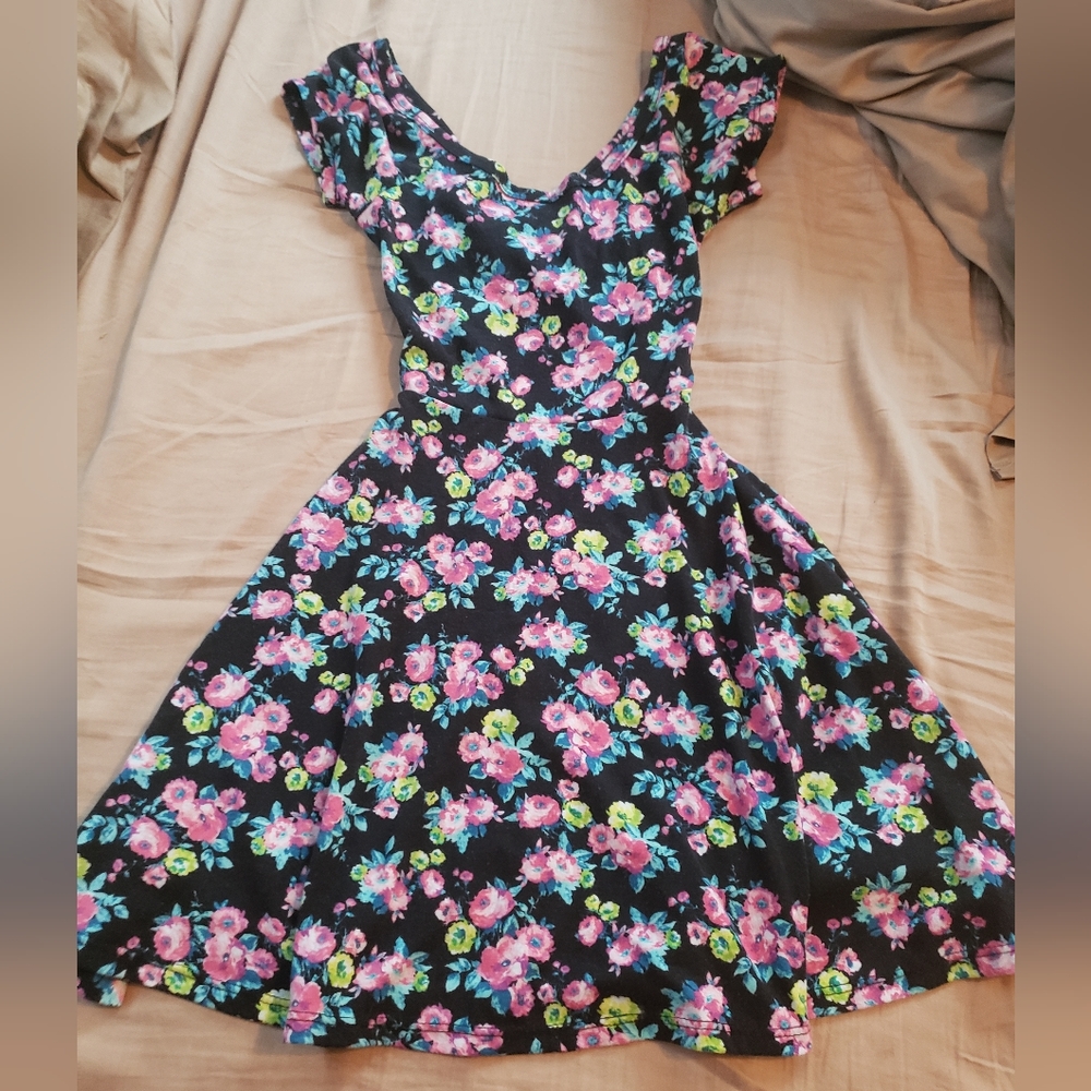 XS Floral Wet Seal Dress